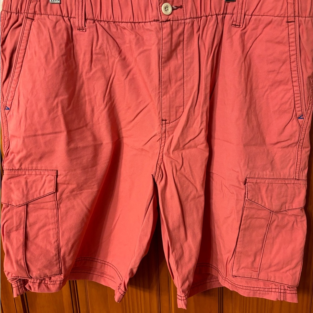 Tommy Bahama orange/red/salmon colorCargo Shorts with Elastic Waist